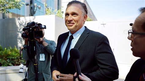 Toradh íomhá ar Dave's Testimony