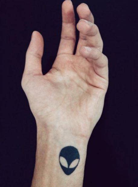 Alien Hand Tattoo に対する画像結果