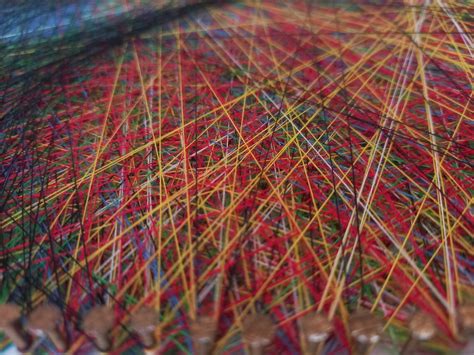 Toradh íomhá ar String Portrait Drawing