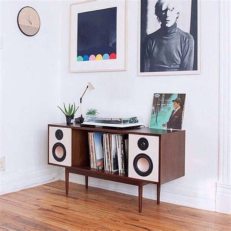 Toradh íomhá ar Vinyl Setup Conversation Room