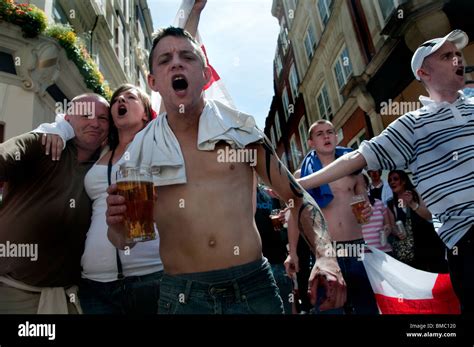 EDL Hooligans に対する画像結果