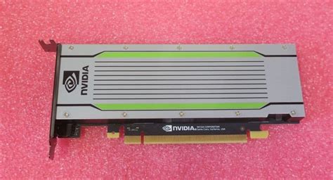 Toradh íomhá ar Accelerator Card NVIDIA OAM