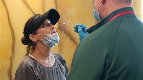 Afbeeldingsresultaten voor PCR Covid Test Nasal