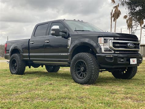 Toradh íomhá ar 2021 Ford F 250 Platinum