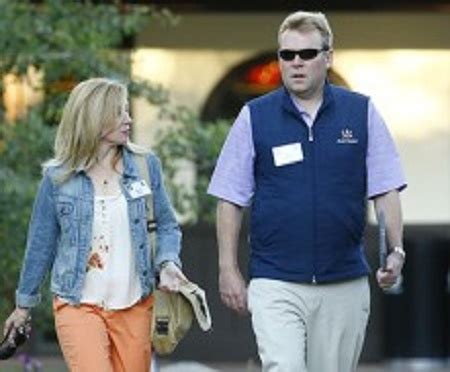 Toradh íomhá ar Peter Shay Computer Programmer