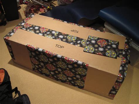 Toradh íomhá ar Partially Wrapped Box