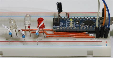 Résultat d’images pour Arduino Nano ISP Programer Board
