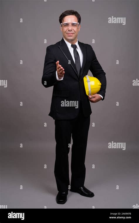 Toradh íomhá ar Software Engineer Handshake