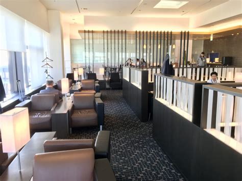 Ana First Class Lounge Narita に対する画像結果