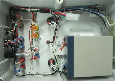 Sample Electric Box Schematic に対する画像結果