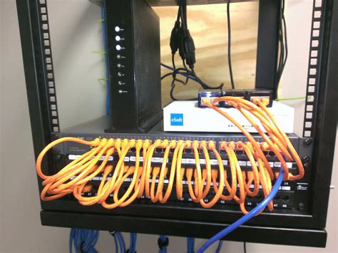 Toradh íomhá ar Switch Patch Panel Router