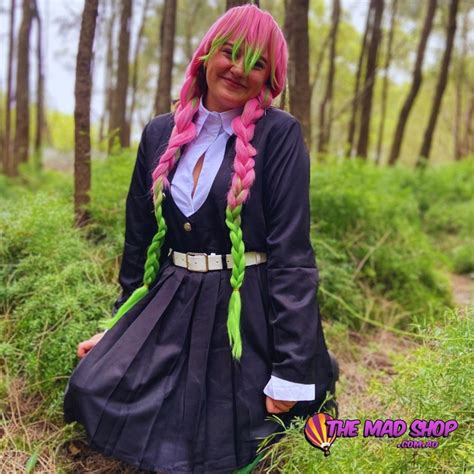 Afbeeldingsresultaten voor Demon Slayer Cosplay Tut