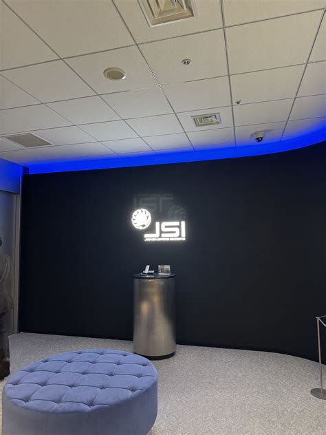 Toradh íomhá ar Array Labs Logo