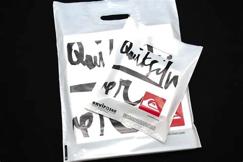 تصویر کا نتیجہ برائے Sporting Goods Color Box Packaging