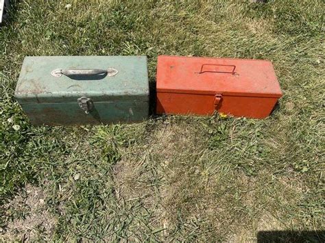 8N Ford Tractor Tool Box కోసం చిత్ర ఫలితం