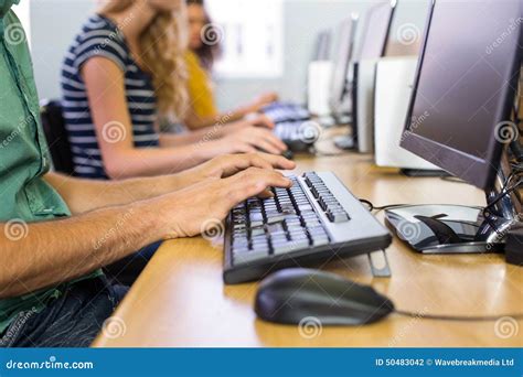 Computer Class Immges に対する画像結果