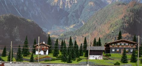 تصویر کا نتیجہ برائے Camera for Model Train Locomotives