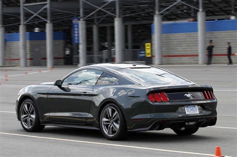 Afbeeldingsresultaten voor Mustang Test-Drive