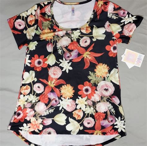 Lularoe Classic T に対する画像結果