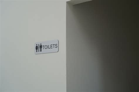 Afbeeldingsresultaten voor Hall Exploding