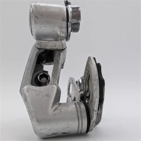 Vintage Shimano 600 6207 Rear Derailleur に対する画像結果
