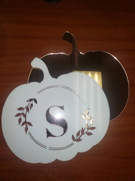 Toradh íomhá ar Glowforge Fall Projects