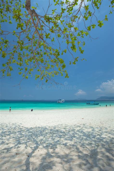 Toradh íomhá ar Sand in Myanmar