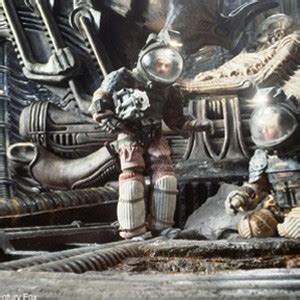 Alien Movie Clip എന്നതിനുള്ള ഇമേജ് ഫലം