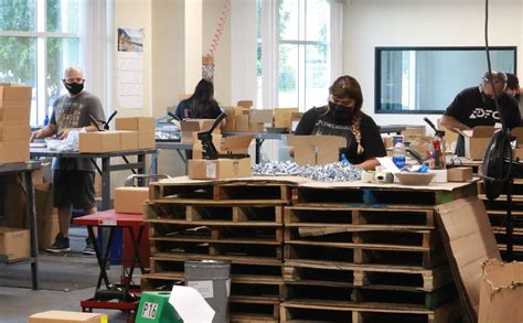 Résultat d’images pour Automated Packaging Machine