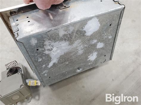 Wall Mount Electric Heater に対する画像結果