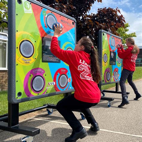 Toradh íomhá ar Interactive Playground Games