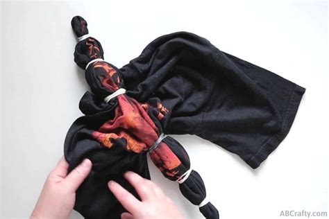 How to Tie Dye with Bleach に対する画像結果