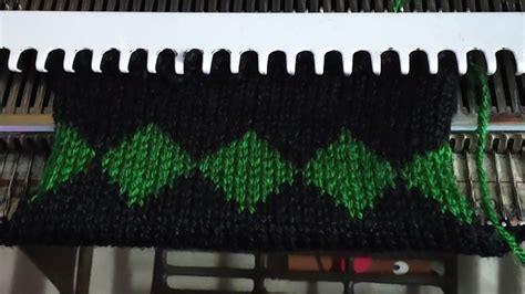 Knit Two Color Design に対する画像結果