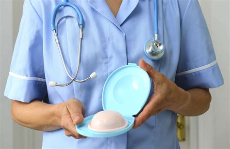 Toradh íomhá ar How to Use Diaphragm Birth Control