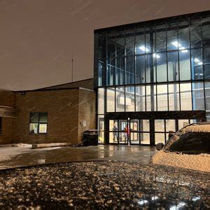 Shoreview Community Center Pool に対する画像結果