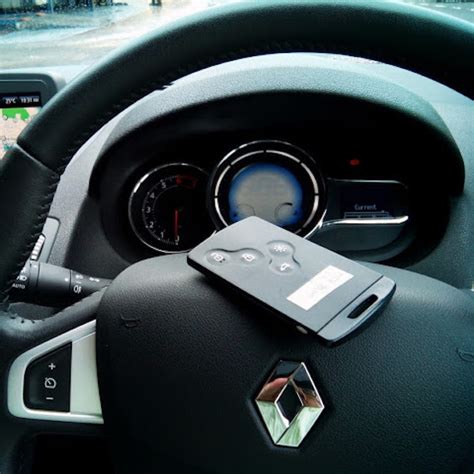 Authentication Key for Renault Van に対する画像結果