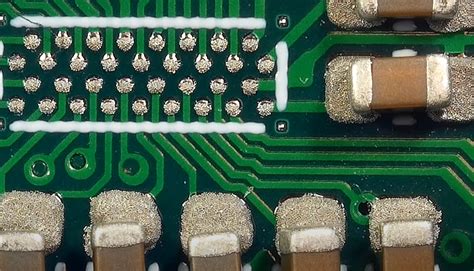 Toradh íomhá ar Tri-Volt Grid Array