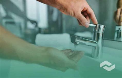 Consumer Debt February に対する画像結果