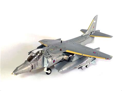 Toradh íomhá ar Harrier Model Kit