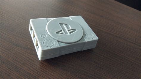 Toradh íomhá ar Raspberry Pi PS1 Case