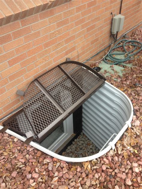 Egress Window Well Extensions に対する画像結果