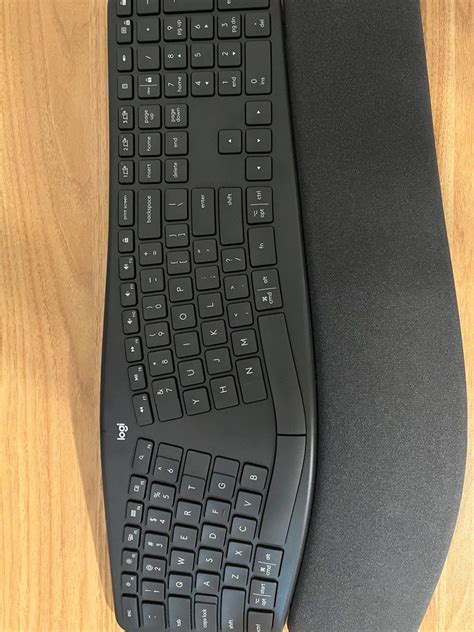 Image result for Logitech 860 Keyboard