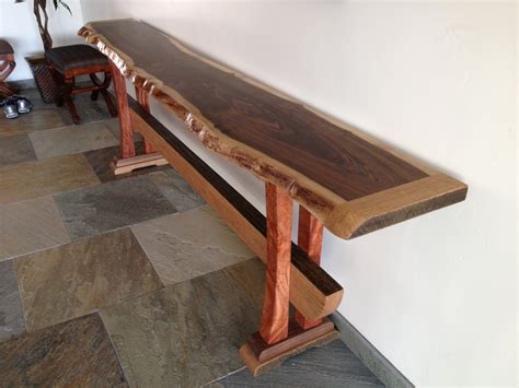 Table in Foyer に対する画像結果