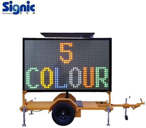 Outdoor Mobile Trailers Dynamic Portable Variable Message Signs