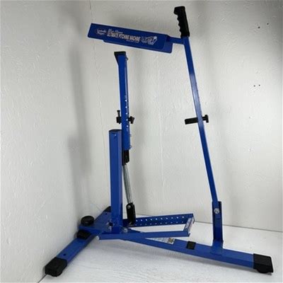The Ultimate Pitching Machine Louisville Slugger Blue Flame L60111