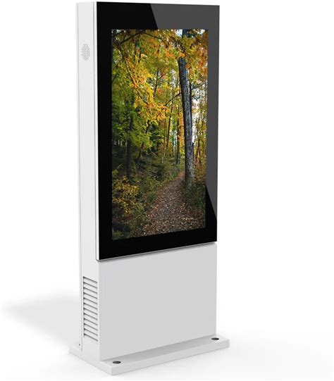 Eye-Catching Wide Viewing Angle Promotion Outdoor Floor Information Digital Signage For Universities