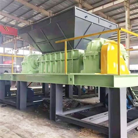 Full Automatic Customizable Used Tyre Cutter/Tyre Recycling Machine/Tyre Shredder