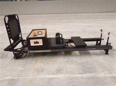 Hot Selling Pilates Equipment Pilates Reformer To Body Coordination Exercise