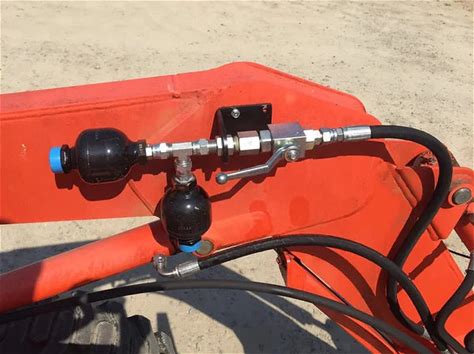 Lane Shark Comfort Ride Loader Suspension System | Model CR10 & CR20 | Hydraulic Hose Diameter 3/8" | 20 To 125 HP | For Tractors Comfort Ride Loader Suspension System | Model CR20 | 60 To 125 HP