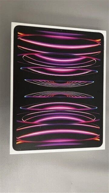 Apple iPad Pro 6th Gen. 128GB, Wi-Fi, 12.9in - Space Gray - New